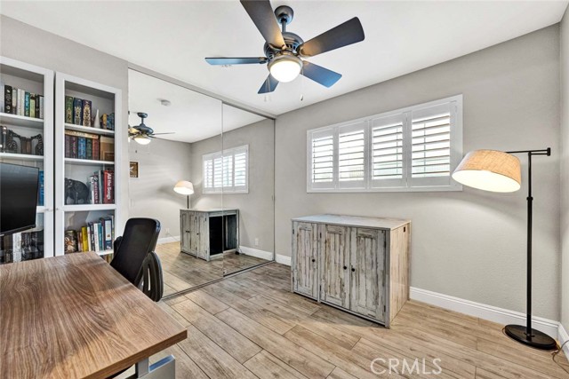 Detail Gallery Image 17 of 35 For 9662 Pollack Dr, Huntington Beach,  CA 92646 - 4 Beds | 3 Baths