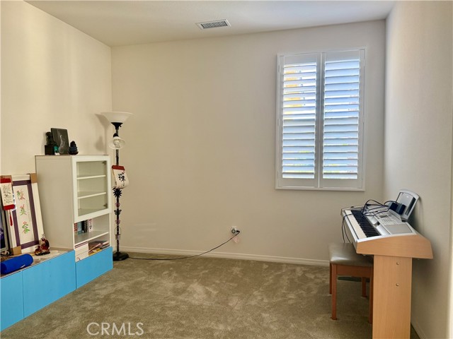Detail Gallery Image 3 of 27 For 29157 Edgewood Dr, Lake Elsinore,  CA 92530 - 3 Beds | 2 Baths