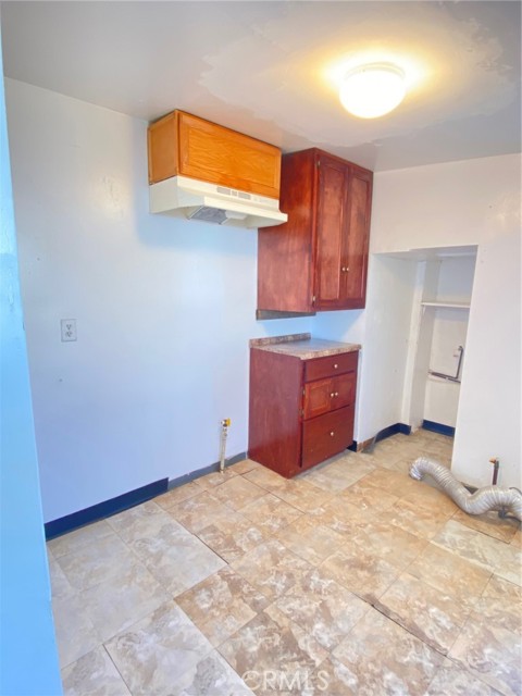 509 E 97th Street, Inglewood CA: https://media.crmls.org/medias/a8da5276-6926-4028-aad9-a09e7ad787c4.jpg