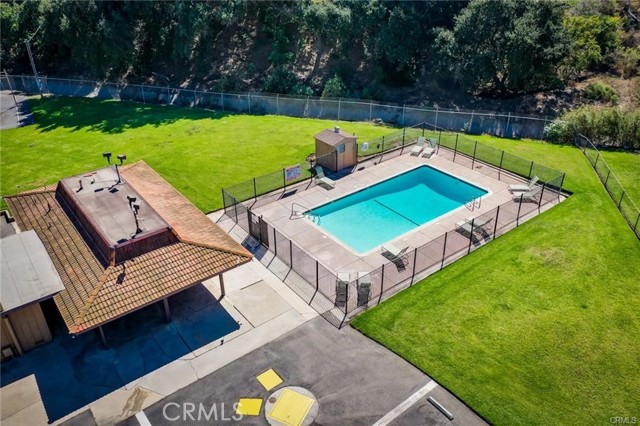 Detail Gallery Image 33 of 39 For 4901 Green River Rd #102,  Corona,  CA 92878 - 4 Beds | 2 Baths