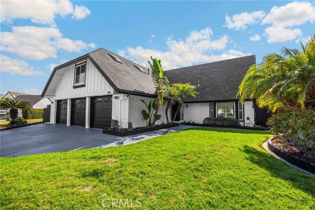 6191 Jacaranda Lane, Yorba Linda CA: https://media.crmls.org/medias/a8db81c7-baf6-4a46-9275-8e4fc598582c.jpg