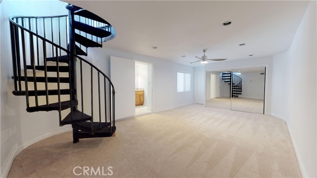 22500 N Summit Ridge Circle, Chatsworth CA: https://media.crmls.org/medias/a8dd5811-2634-4d0e-89d0-b48f4f1c3f9b.jpg