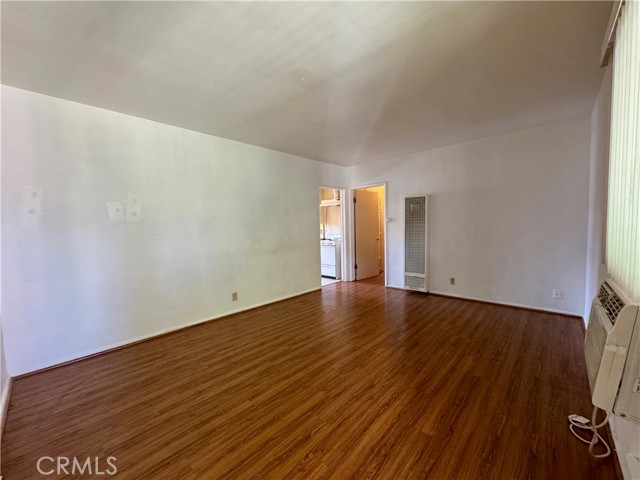 516 E Lomita Avenue, Glendale CA: https://media.crmls.org/medias/a8ddc32c-6274-4934-932d-52abc0b11ba5.jpg