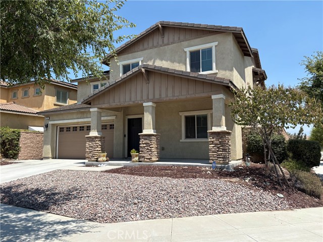 7015 Sweetleaf Drive, Fontana CA: https://media.crmls.org/medias/a8de9f71-3a3a-48db-a2b0-580259858310.jpg