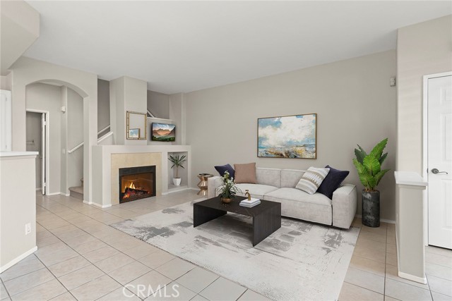 Detail Gallery Image 3 of 23 For 1081 S Positano Ave, Anaheim Hills,  CA 92808 - 2 Beds | 2/1 Baths
