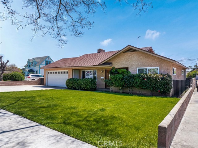 Image 2 for 557 W J St, Ontario, CA 91762