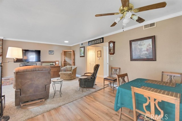 2124 Erle Road, Marysville CA: https://media.crmls.org/medias/a8e4479d-33a4-43ac-965d-810c949365f4.jpg