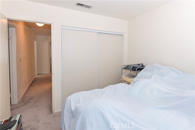 44250 62nd W Street, Lancaster CA: https://media.crmls.org/medias/a8e4d059-4505-418b-8058-22621f382cba.jpg