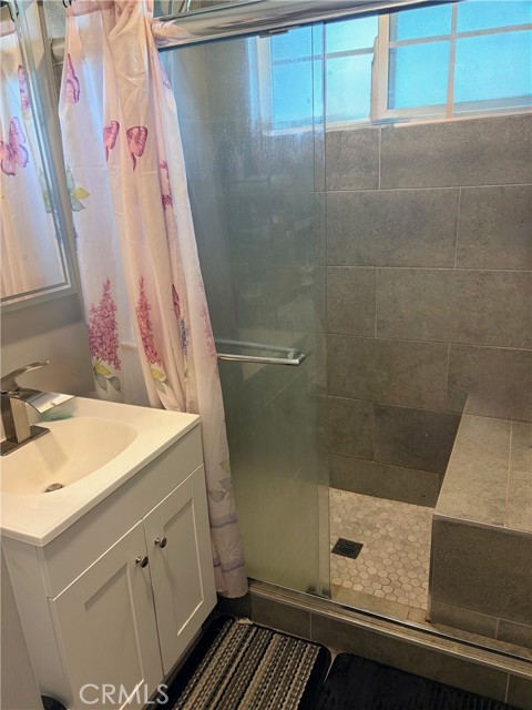 Detail Gallery Image 3 of 7 For 16569 Masline, Covina,  CA 91722 - 3 Beds | 1 Baths