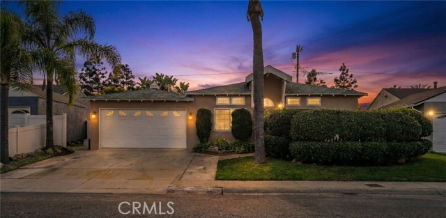 Detail Gallery Image 50 of 51 For 8819 Glider, Los Angeles,  CA 90045 - 3 Beds | 2 Baths