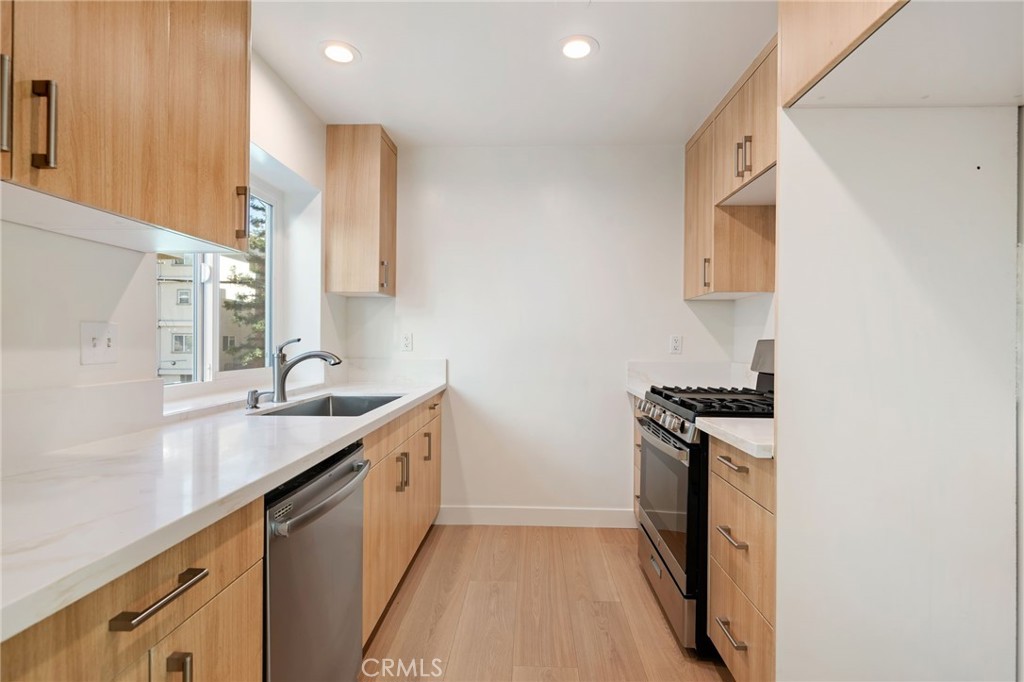 10911 Bluffside Drive #23
