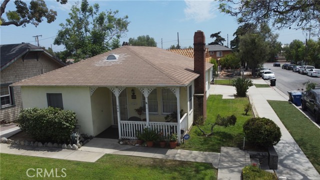 Detail Gallery Image 1 of 1 For 644 W 10th St, Azusa,  CA 91702 - 2 Beds | 2 Baths