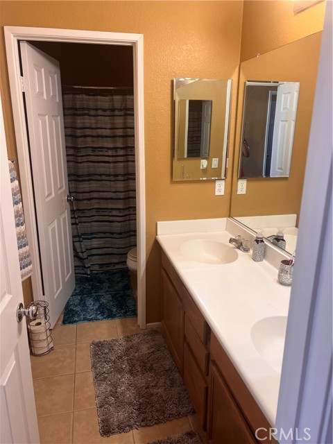 upstairs full bath