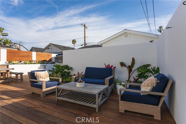 216 Avenue A, Redondo Beach, California 90277, 3 Bedrooms Bedrooms, ,3 BathroomsBathrooms,Residential,Sold,Avenue A,OC22260511