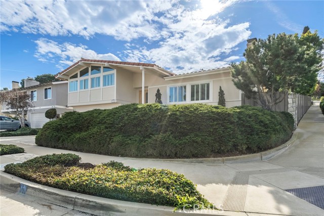 27403 Larchbluff Drive, Rancho Palos Verdes, California 90275, 3 Bedrooms Bedrooms, ,1 BathroomBathrooms,Residential,For Sale,Larchbluff,PV25034935