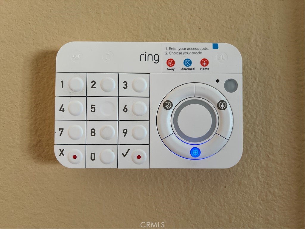 https://media.crmls.org/medias/a8e7c347-6a2e-481e-814e-85cbf4e1172f.jpg?preset=X-Large
