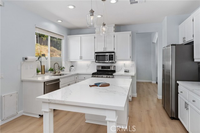 Detail Gallery Image 14 of 47 For 23992 23992 Chatenay, Murrieta,  CA 92562 - 5 Beds | 3 Baths