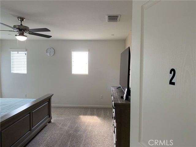 Detail Gallery Image 9 of 23 For 2948 N Church, Visalia,  CA 93291 - 5 Beds | 3 Baths