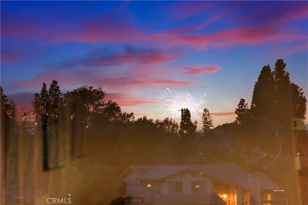 https://media.crmls.org/medias/a8ea0c3a-a5fc-4b52-b6a2-02a66fc84178.jpg?preset=X-Large