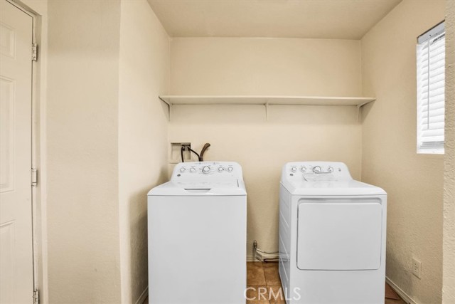 60803 Division Street, Joshua Tree CA: https://media.crmls.org/medias/a8eafbbc-7fea-4a62-9189-405437993758.jpg