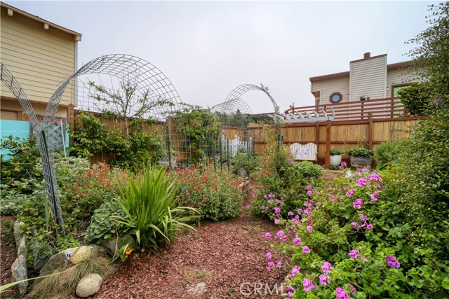 1190 11th Street, Los Osos CA: https://media.crmls.org/medias/a8eb1152-e9d2-44fd-bbfa-d897bd90deb5.jpg