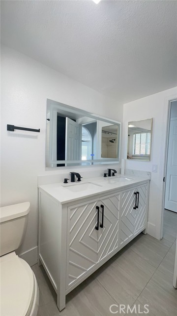 22547 Cascade, Canyon Lake CA: https://media.crmls.org/medias/a8eb1707-63c5-4a3f-b5ec-bb394e400606.jpg