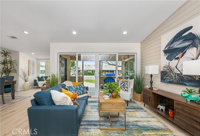 Detail Gallery Image 18 of 72 For 1180 Oakmont Rd #51I,  Seal Beach,  CA 90740 - 2 Beds | 2 Baths