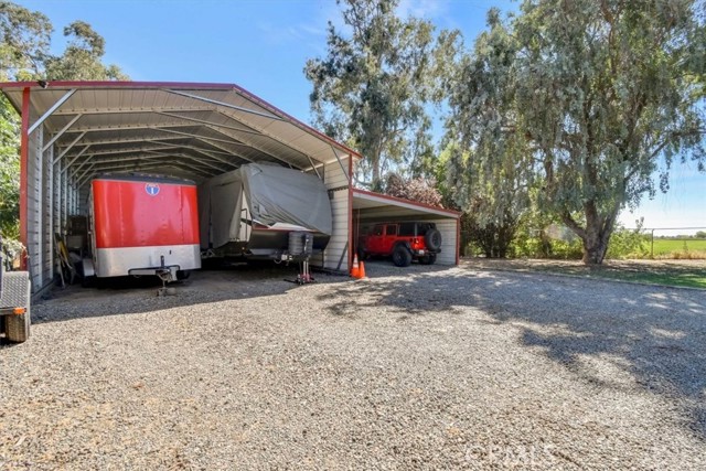 2124 Erle Road, Marysville CA: https://media.crmls.org/medias/a8ebd29d-2f55-4020-8796-045de9fd6d88.jpg