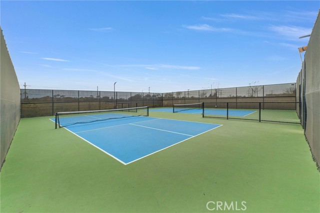 16235 Dawn Way, Tustin CA: https://media.crmls.org/medias/a8ec1ec0-adf0-439c-a122-2f74128c51c5.jpg