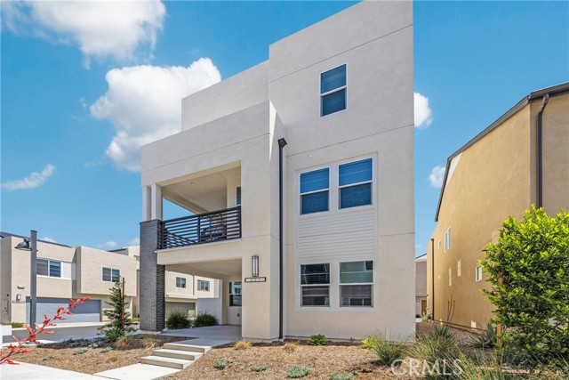 251 Tank, Irvine CA: https://media.crmls.org/medias/a8ed48c7-081a-4de1-ad21-9a6279f0bfbc.jpg