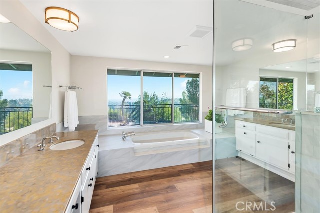 Detail Gallery Image 21 of 36 For 24971 Kit Carson Rd, Hidden Hills,  CA 91302 - 6 Beds | 3/1 Baths