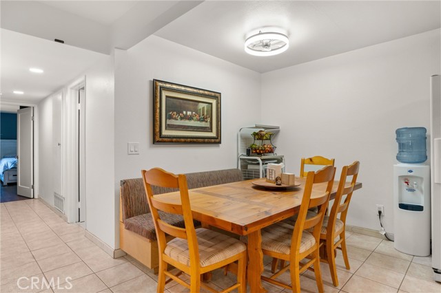 Detail Gallery Image 10 of 23 For 1001 W Macarthur Bld #52,  Santa Ana,  CA 92707 - 3 Beds | 2 Baths