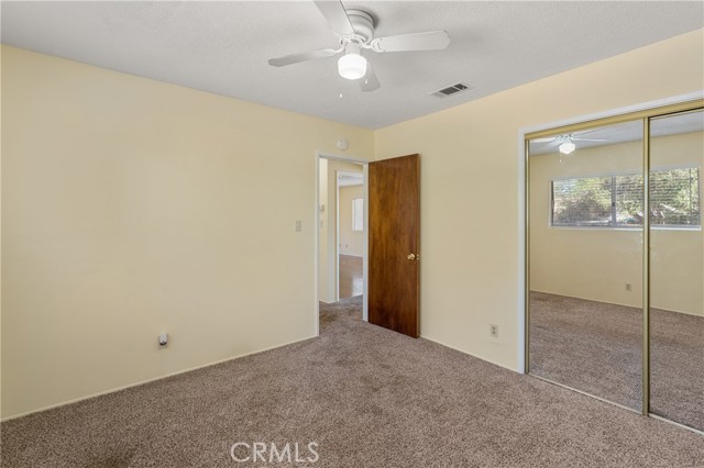 Detail Gallery Image 11 of 17 For 940 Shellie Ln, Hemet,  CA 92543 - 2 Beds | 1 Baths