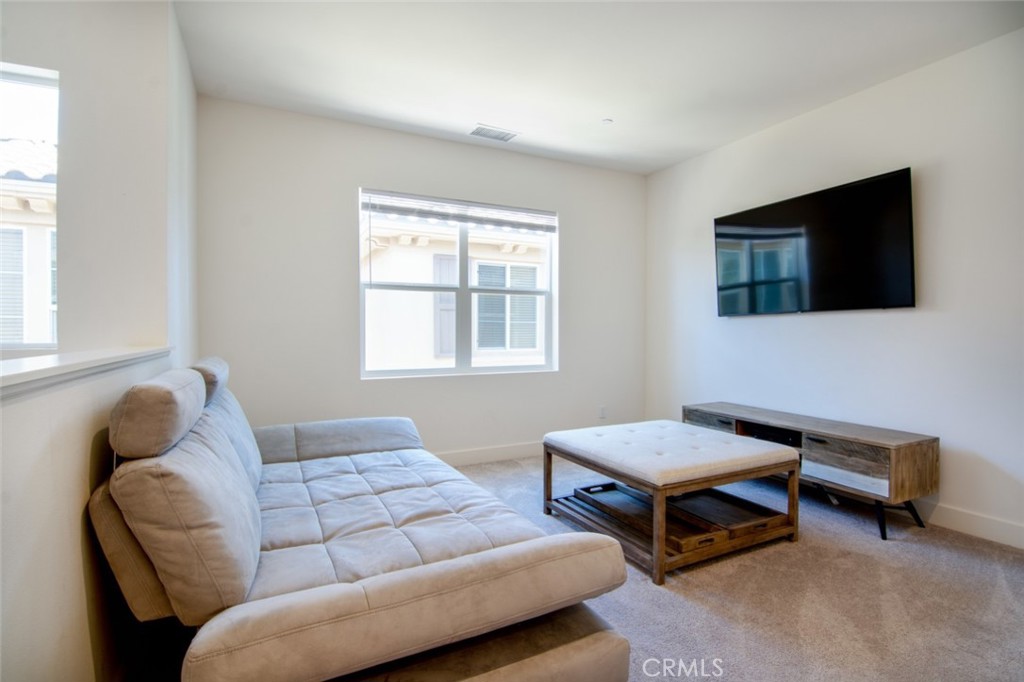 MLS #CV25246468 image #12