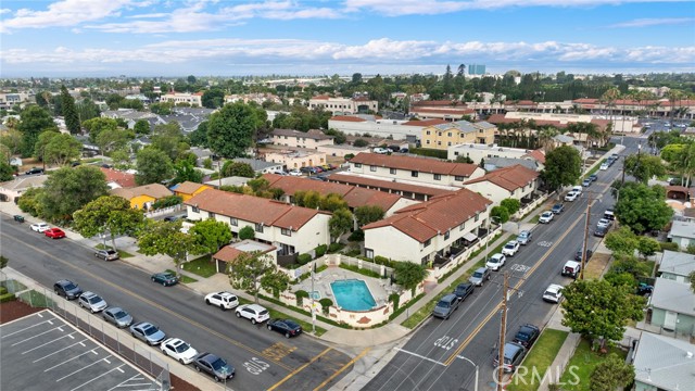 Detail Gallery Image 41 of 46 For 1102 San Juan St #B,  Tustin,  CA 92780 - 2 Beds | 2/1 Baths