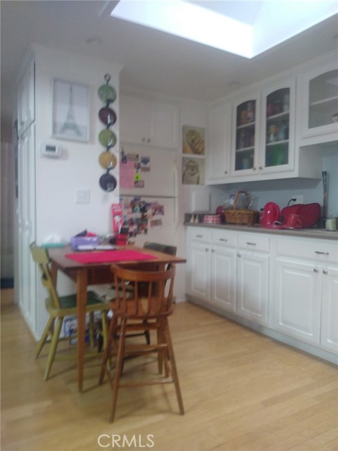 13141 Shawnee Lane, Seal Beach CA: https://media.crmls.org/medias/a8f23b88-9dac-419f-86d5-529460e285b5.jpg