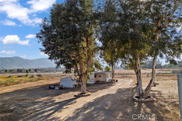 35141 Bayless Road, Wildomar CA: https://media.crmls.org/medias/a8f269ad-a3cc-4c5a-9fb5-a7d991db7caf.jpg