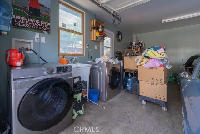 6933 Delta Avenue, Long Beach CA: https://media.crmls.org/medias/a8f309f4-4db7-4f22-ad9c-bb627870be7a.jpg