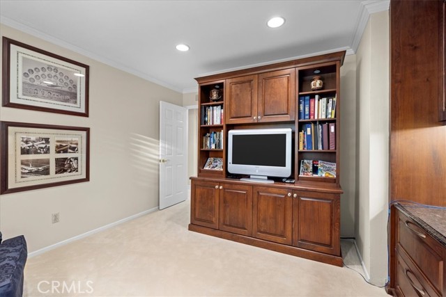 Detail Gallery Image 18 of 22 For 19432 Redbeam Ave, Torrance,  CA 90503 - 3 Beds | 2 Baths
