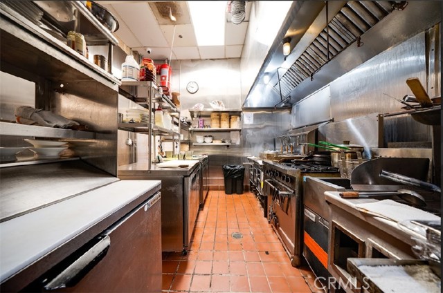 0 El Toro Road, Lake Forest CA: https://media.crmls.org/medias/a8f3dbc4-6dc4-4524-9150-b8e215484110.jpg