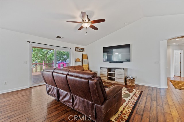 Detail Gallery Image 6 of 51 For 19517 Stringtown Pl, Cottonwood,  CA 96022 - 3 Beds | 2 Baths