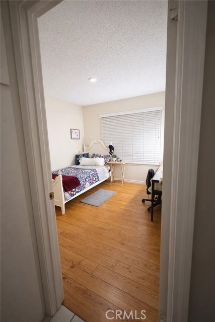 Detail Gallery Image 15 of 22 For 2410 N Justin, Simi Valley,  CA 93065 - 4 Beds | 2 Baths