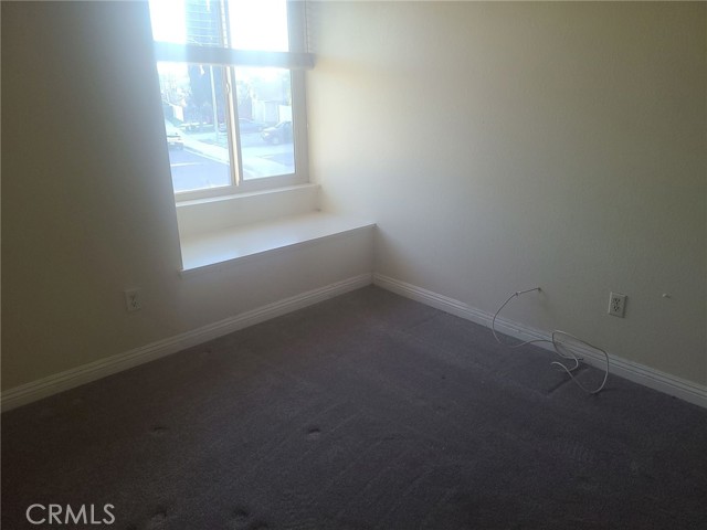 Detail Gallery Image 10 of 16 For 24338 Katrina, Moreno Valley,  CA 92551 - 3 Beds | 2/1 Baths