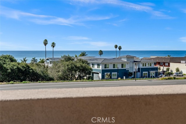 Detail Gallery Image 14 of 58 For 2733 Barcelona Street, Pismo Beach,  CA 93449 - 3 Beds | 2/1 Baths