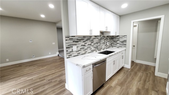 Detail Gallery Image 10 of 33 For 580 N Brea Bld #31,  Brea,  CA 92821 - 2 Beds | 2 Baths