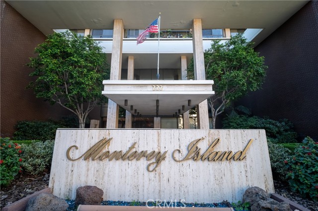 Detail Gallery Image 18 of 22 For 222 Monterey Rd #206,  Glendale,  CA 91206 - 3 Beds | 3 Baths