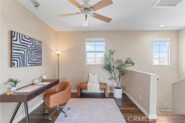 Detail Gallery Image 29 of 43 For 29149 Edgewood Dr, Lake Elsinore,  CA 92530 - 4 Beds | 3 Baths