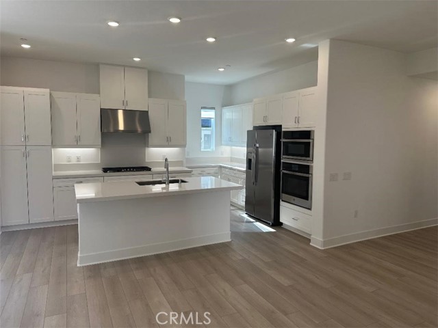 Detail Gallery Image 3 of 20 For 512 Neilson, Irvine,  CA 92618 - 3 Beds | 2 Baths