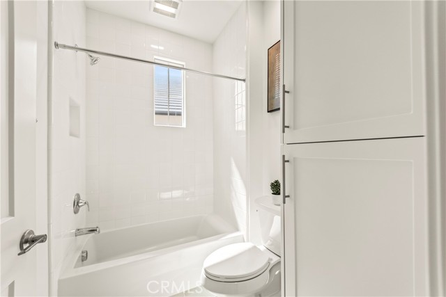Detail Gallery Image 36 of 51 For 173 Somera, Irvine,  CA 92602 - 4 Beds | 3/1 Baths