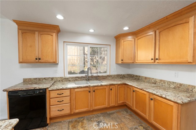 Detail Gallery Image 13 of 45 For 5670 Peacock, Riverside,  CA 92505 - 4 Beds | 2 Baths